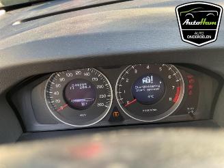 Volvo V-60 V60 I (FW/GW), Combi, 2010 / 2018 1.6 T3 16V picture 12