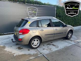 Renault Clio Clio III Estate/Grandtour (KR), Combi, 2007 / 2014 1.2 16V TCE 100 picture 2