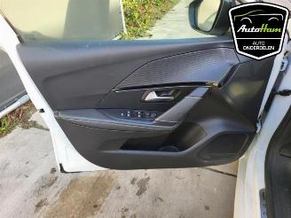 Peugeot 208 208 II (UB/UH/UP), Hatchback 5-drs, 2019 e-208 50 kWh picture 17