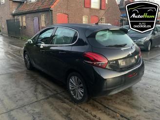 Peugeot 208 208 I (CA/CC/CK/CL), Hatchback, 2012 / 2019 1.2 Vti 12V PureTech 82 picture 6