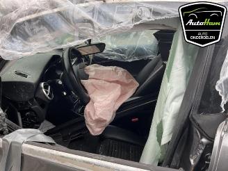 Mercedes Cla-klasse CLA (117.3), Sedan, 2013 / 2019 1.6 CLA-180 16V picture 12