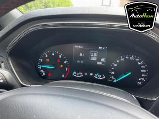 Ford Focus Focus 4 Wagon, Combi, 2018 1.0 Ti-VCT EcoBoost 12V 125 picture 16