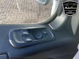 Renault Master Master III (MA/MB/MC/MD/MH/MF/MG/MH), Van, 2010 2.3 dCi 135 16V FWD picture 16