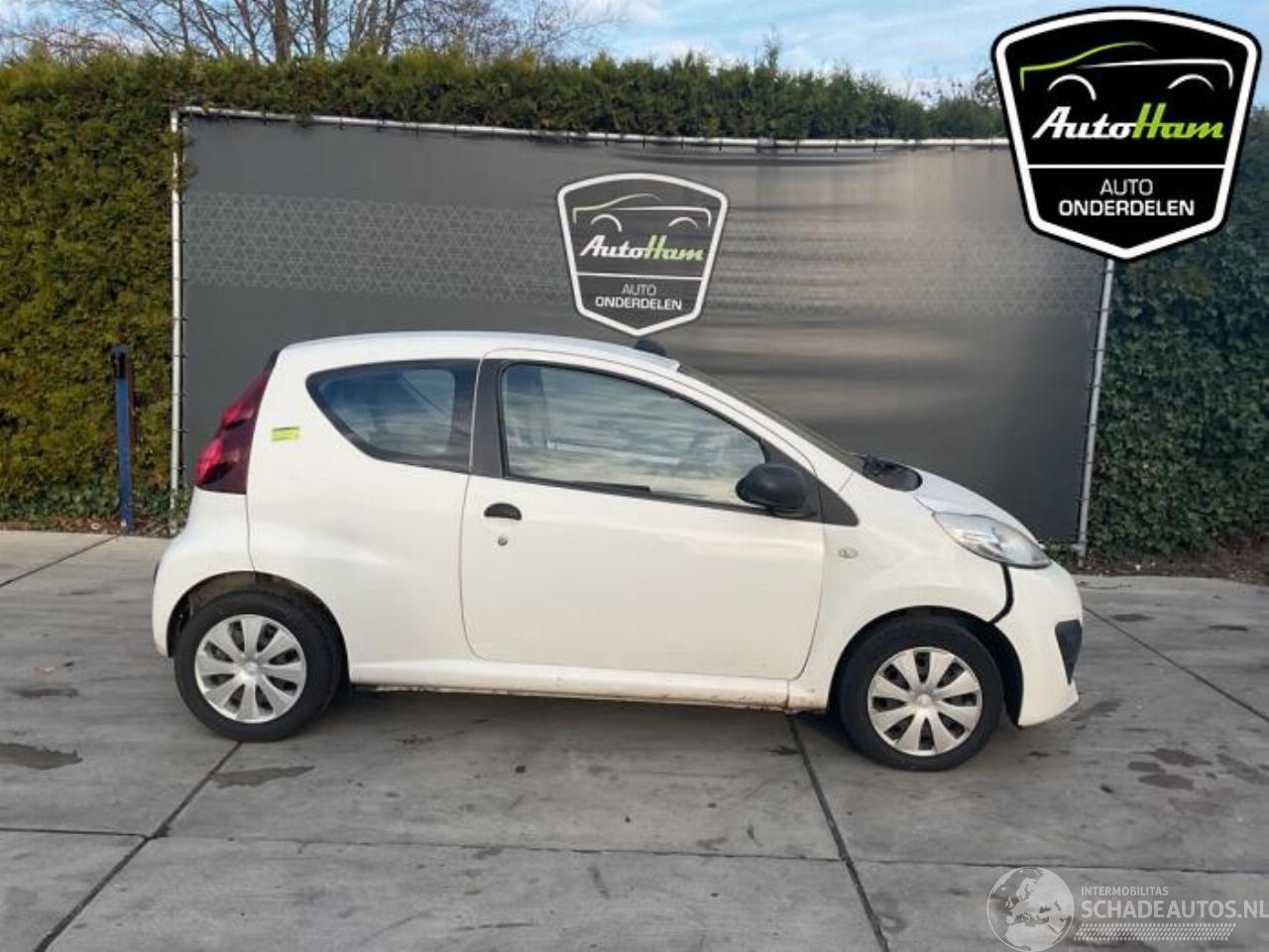 Peugeot 107 107, Hatchback, 2005 / 2014 1.0 12V