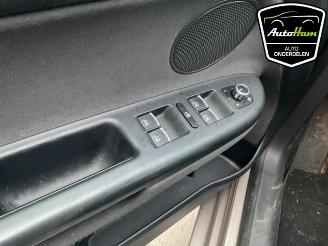 Volkswagen Golf plus Golf Plus (5M1/1KP), MPV, 2005 / 2013 1.4 TSI 122 16V picture 17