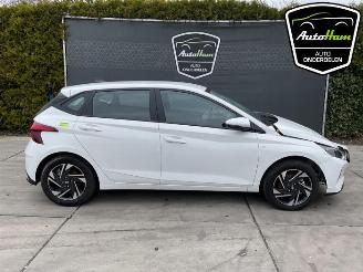 Auto da rottamare Hyundai I-20 i20 (BC3), Hatchback 5-drs, 2020 1.0 T-GDI 100 Mild Hybrid 48V 12V 2023/3