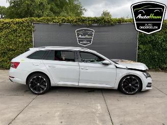Uttjänta bilar auto Skoda Superb Superb Combi (3V5), Combi, 2015 / 2024 1.4 TSI iV 16V 2021/2