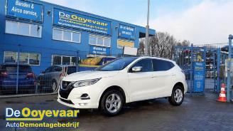 Uttjänta bilar auto Nissan Qashqai Qashqai (J11), SUV, 2013 1.3 DIG-T 140 16V 2020/7