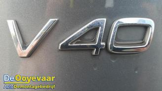 Volvo V-40 V40 (MV), Hatchback 5-drs, 2012 / 2019 2.0 D2 16V picture 2