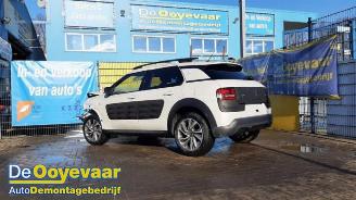 disassembly passenger cars Citroën C4 cactus C4 Cactus (0B/0P), Hatchback 5-drs, 2014 1.6 Blue Hdi 100 2015/3