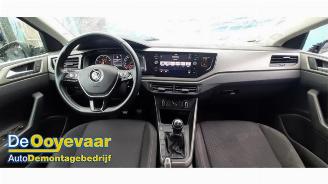 Volkswagen Polo Polo VI (AW1), Hatchback 5-drs, 2017 1.0 12V BlueMotion Technology picture 2
