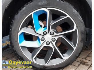 Lynk & Co 01 01, SUV, 2018 1.5 PHEV picture 4