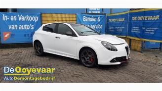 demontáž osobní automobily Alfa Romeo Giulietta Giulietta (940), Hatchback, 2010 / 2020 1.4 TB 16V MultiAir 2018/10