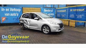 Peugeot 208 208 I (CA/CC/CK/CL), Hatchback, 2012 / 2019 1.6 Vti 16V picture 4