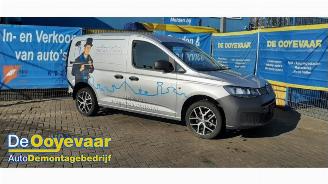 Vrakbiler auto Volkswagen Caddy Caddy Cargo V (SBA/SBH), Van, 2020 2.0 TDI BlueMotionTechnology 2024/8