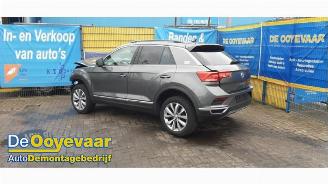 demontáž osobní automobily Volkswagen T-Roc T-Roc, SUV, 2017 1.5 TSI 16V 2019/12