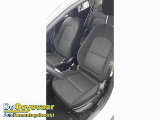 Kia Picanto Picanto (JA), Hatchback, 2017 1.0 DPI 12V picture 7