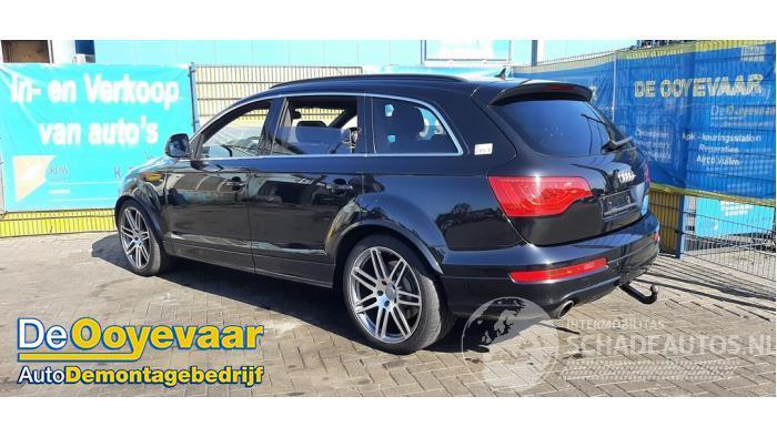 Audi Q7 Q7 (4LB), SUV, 2005 / 2015 4.2 FSI V8 32V