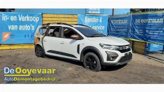 Uttjänta bilar auto Dacia Jogger Jogger, MPV, 2022 1.6 Hybrid 140 16V 2023/10