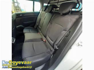 Renault Mégane Megane IV Estate (RFBK), Combi 5-drs, 2016 1.0 TCE picture 9