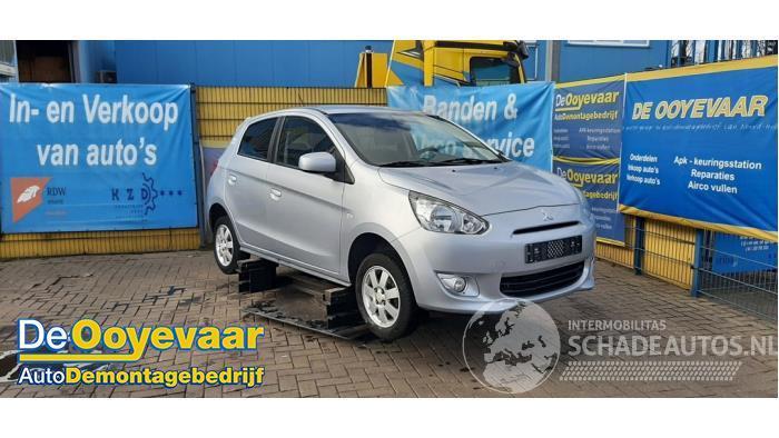 Mitsubishi Space-star Space Star (A0), Hatchback, 2012 1.0 12V