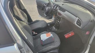 Citroën C3 Citroën C3 PureTech 82 Selection picture 13