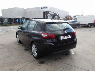 Peugeot 308  picture 7