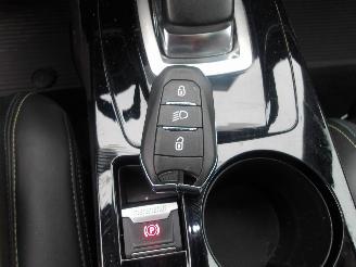 Peugeot 2008 GT picture 24