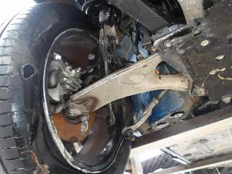 Peugeot 2008 GT picture 27