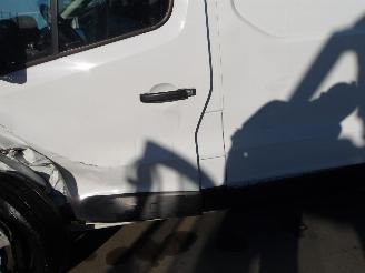 Renault Trafic  picture 14