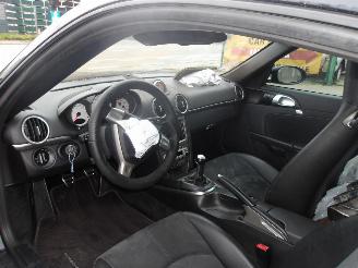 Porsche Cayman  picture 2