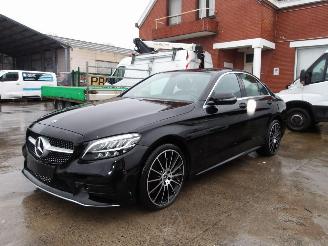 Vaurioauto  passenger cars Mercedes C-klasse  2019/6