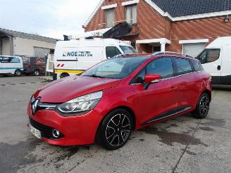 Schadeauto Renault Clio  2015/3