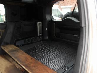 Land Rover Defender D300 X DYNAMIC picture 20