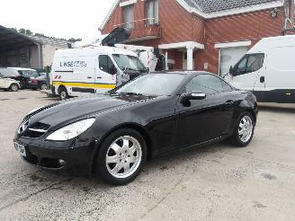 Unfallwagen Mercedes SLK  2004/6