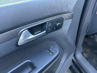 Volkswagen Touran 1.4 TSI Comfortline Business AIRCO picture 6