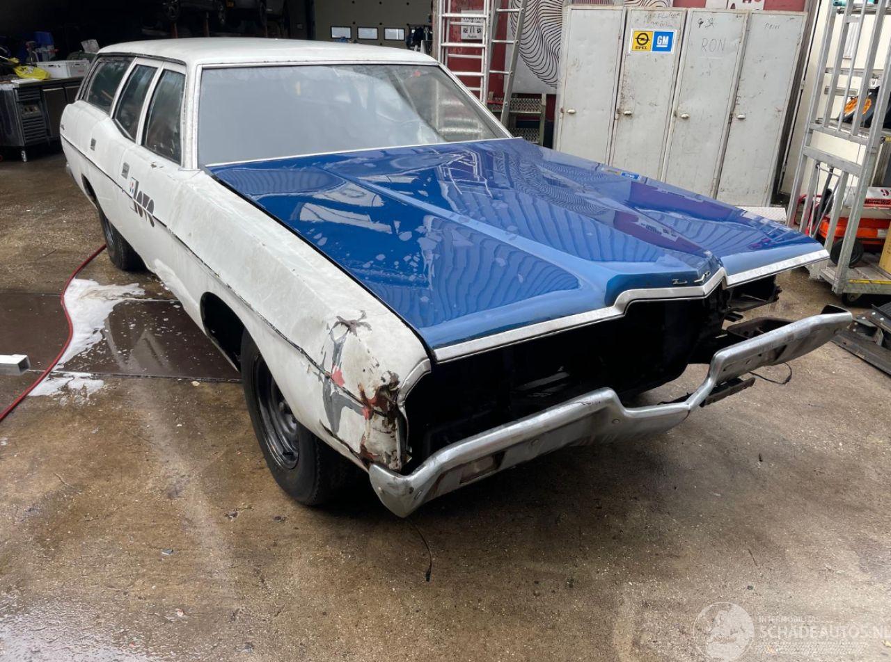 Ford USA  Ranche wagon 500 V8