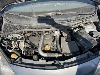 Renault Twingo 1.5 dCi Collection AIRCO, N.A.P. ENZ MOTOR SCHADE ! picture 19