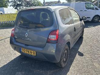 Renault Twingo 1.5 dCi Collection AIRCO, N.A.P. ENZ MOTOR SCHADE ! picture 15