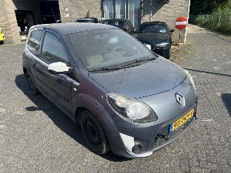 Renault Twingo 1.5 dCi Collection AIRCO, N.A.P. ENZ MOTOR SCHADE ! picture 29