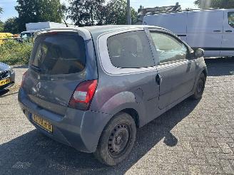 Renault Twingo 1.5 dCi Collection AIRCO, N.A.P. ENZ MOTOR SCHADE ! picture 14