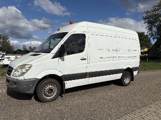 Mercedes Sprinter 519 CDI 3.0 V6 DUBBELLUCHT, AIRCO, HANDGESCHAKELD picture 3
