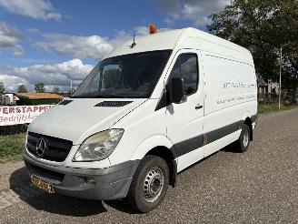 Mercedes Sprinter 519 CDI 3.0 V6 DUBBELLUCHT, AIRCO, HANDGESCHAKELD picture 2