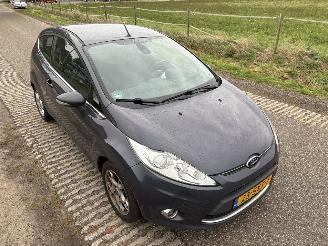 Ford Fiesta 1.25 Titanium airco picture 24