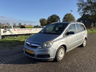 krockskadad bil auto Opel Zafira 1.8-16V BENZINE 7 PERSOONS UITVOERING AIRCO 2006/6
