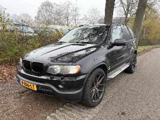 skadebil auto BMW X5 4.4 I V8 VAN UITVOERING, GRIJS KENTEKEN, LKW CAR, PRIJS IS EXCL. BTW 2002/4