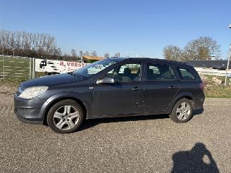 Opel Astra STATION WAGON 1.7 CDTI BUSINESS picture 3