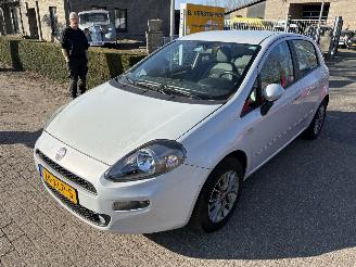 Fiat Punto Evo 1.3 M-JET EASY AIRCO picture 24