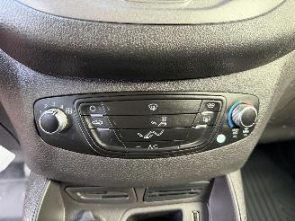 Ford Transit Courier Van 1.0 EcoBoost Airco/ PDC/ Trekhaak/ Verwarmde Voorruit/ picture 18