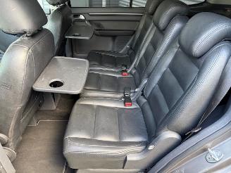 Volkswagen Touran 1.2 TSI Highline 7 Persoons / Panoramadak / Trekhaak / Leder / Navi / Cruise / PDC / C picture 11